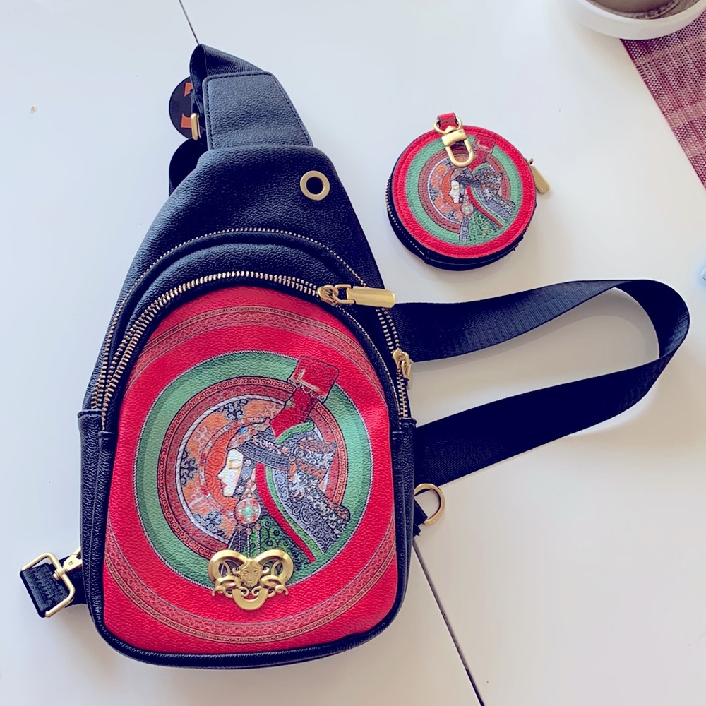 Crossbody bag with coin wallet